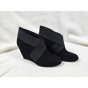 BCBG Black Suede Ankle Bootie Wedge Size 8 Leather Womens Shoes